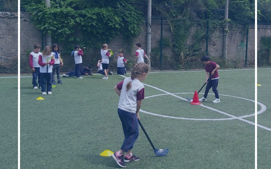 🏑 Year 3 and 4 are honing their hockey skills! 🌟